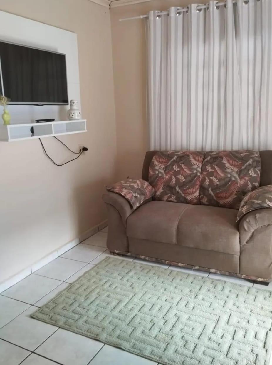 Casa de hóspedes Recanto Da Izaurinha Olímpia